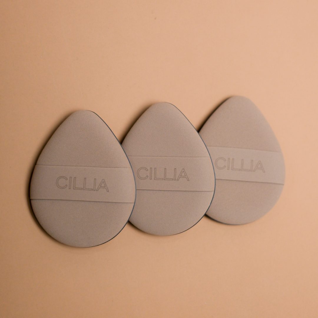 Vanilla Makeup Puff - Image 3